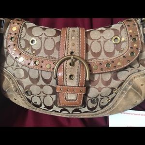 Coach signature soho hobo bag with magnetic snap